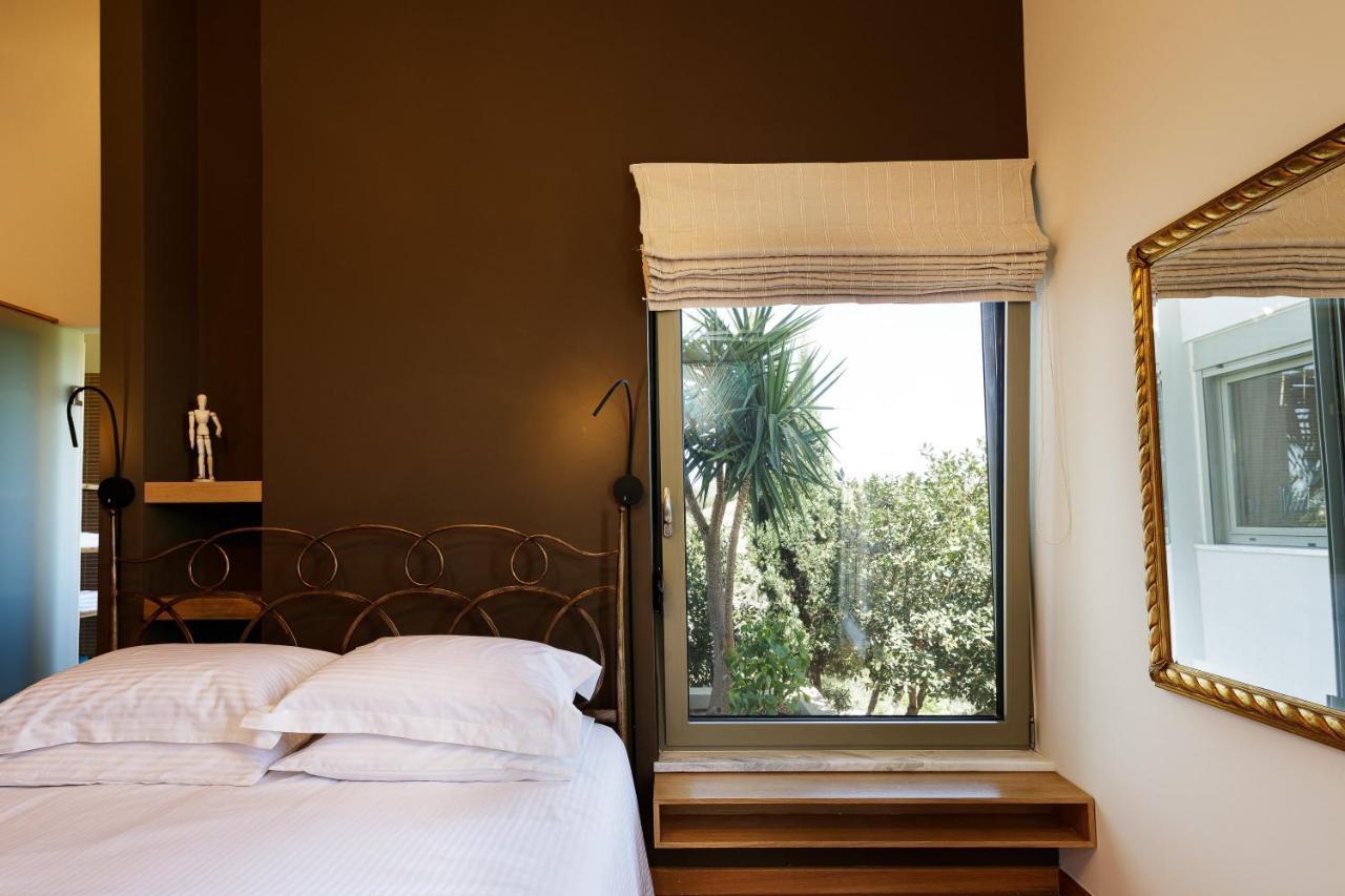 Rizes Villa With Jacuzzi & Heated Pool Agia Triada Exterior photo
